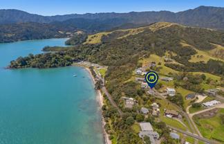 2894 Long Bay Road, Coromandel