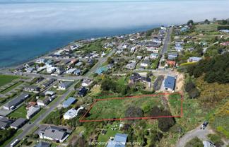 1 Elizabeth Street, Bluff