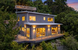 19 Court Road, Tawa