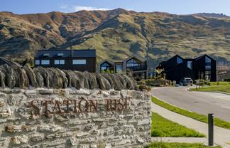 5 Theodore Court, Wanaka
