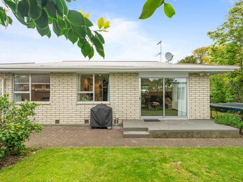 35B Northfield Road, Casebrook