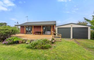 28 Kitchener Street, Te Horo