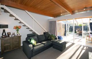 2/43 Fendalton Road, Fendalton