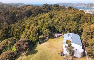 74 Main Road, Stewart Island