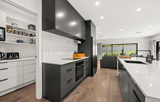 69 Oak Road, Poraiti