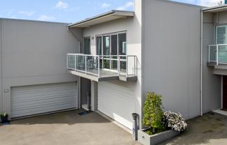 2/8 Bayview Place, Timaru