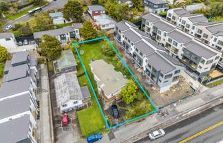 75 Archers Road, Hillcrest