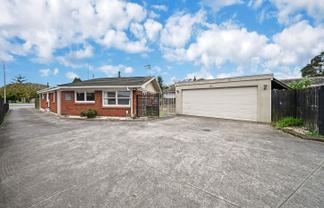 430 Great South Road, Opaheke