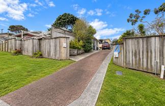 4 Brian Crescent, Stanmore Bay