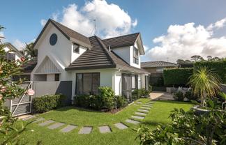 15B La Roche Place, Northcote