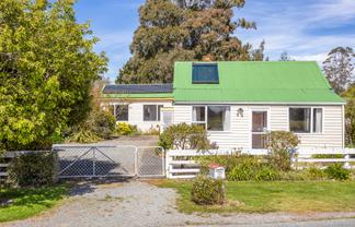 61 Chinnerys Road, Woodend