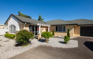 28 Potae Avenue, Lytton West