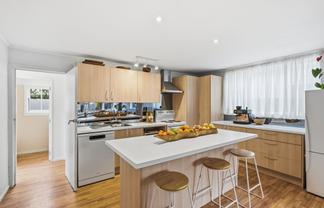 32 Burke Street, Addington