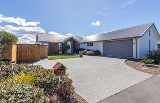 113 Southfield Drive, Lincoln