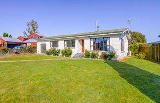 6 Willow Grove, Waipukurau