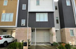 7 Ceramic Lane, New Lynn