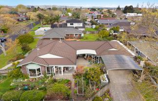 1 Donzella Place, Conifer Grove
