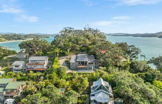 34 Ohawini Road, Oakura