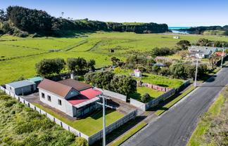 19 Portland Quay, Patea