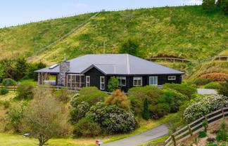 48 Dalmore Way, Acacia Bay