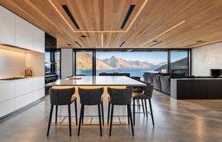 33 Belfast Terrace, Queenstown
