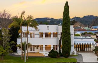 70 Kamo Road, Kensington