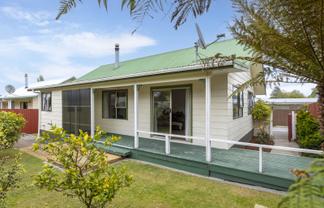 2/153 Spa Road, Taupo