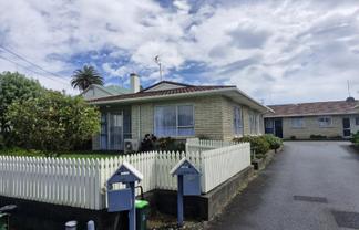 2/32 Young Street, New Plymouth