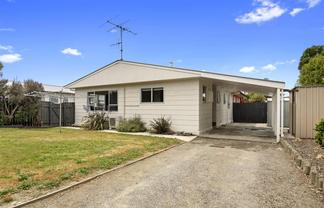 8a Waimea West Road, Brightwater