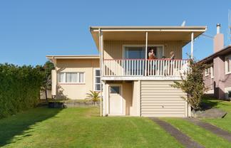 21 May Street, Mount Maunganui