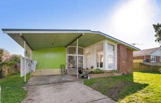 39 President Avenue, Papakura