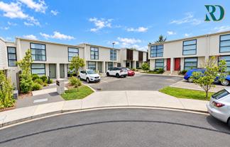 20 Dunkirk Terrace, Mount Albert