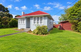 82 Ngatai Street, Manaia