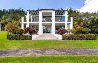 124 Augusta Drive, Pauanui