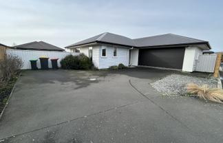 7 Saint Adela Place, Woolston