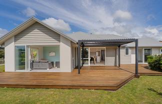 37 Longreach Drive, Cooks Beach