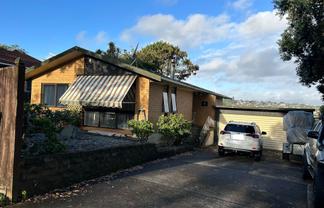 13 Mark Edward Drive, Bucklands Beach