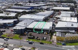 High-Profile Warehouse with Dual Access