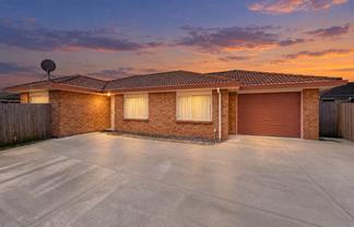 3/53 Robert Skelton Place, Clendon Park