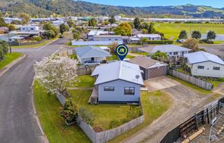 27b Moewai Park Road, Whitianga
