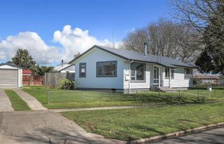 9 Caesar Roose Place, Huntly