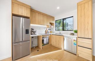 1/360 Main Road, Huapai