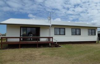 225 Mary Road, Whangamata