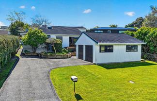 20 Albatross Road, Red Beach