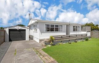 1/19 Alexander Street, Papakura
