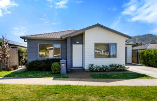 18 Grovedale Square, Wainuiomata