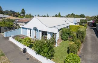 66 Tasman Street , The Wood