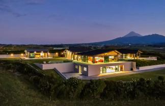 24 Washer Road, Omata