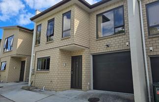 14C Elliot Street, Howick