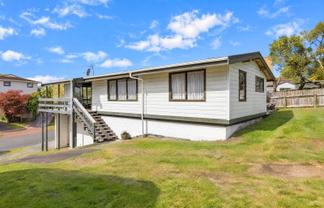 44 St James Street, Richmond Heights
